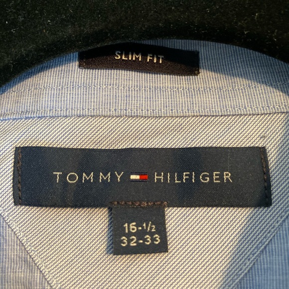Tommy Hilfiger Blue Button Down! - Picture 2 of 3